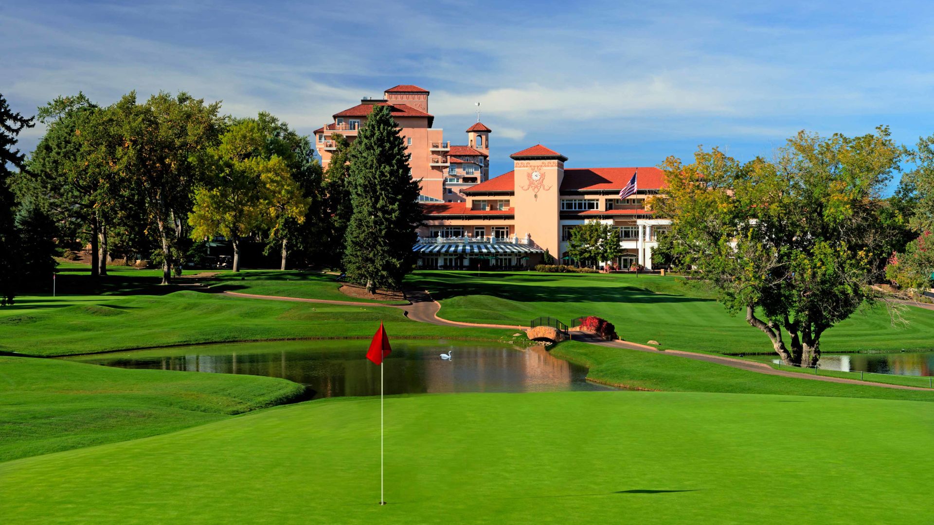 With a rich history and host to prestigious championships, it's a golfing oasis at The Broadmoor resort (source: The Broadmoor).